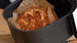 Air fryer keto pizza crust