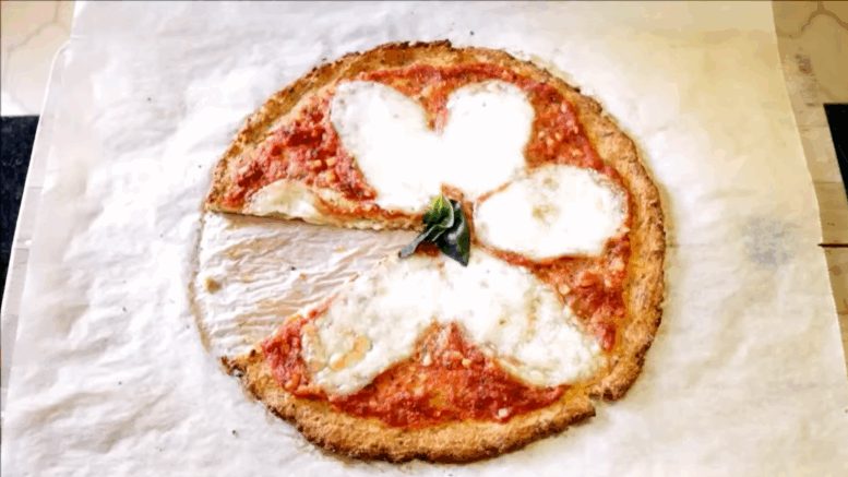 Ingredients in cauliflower crust